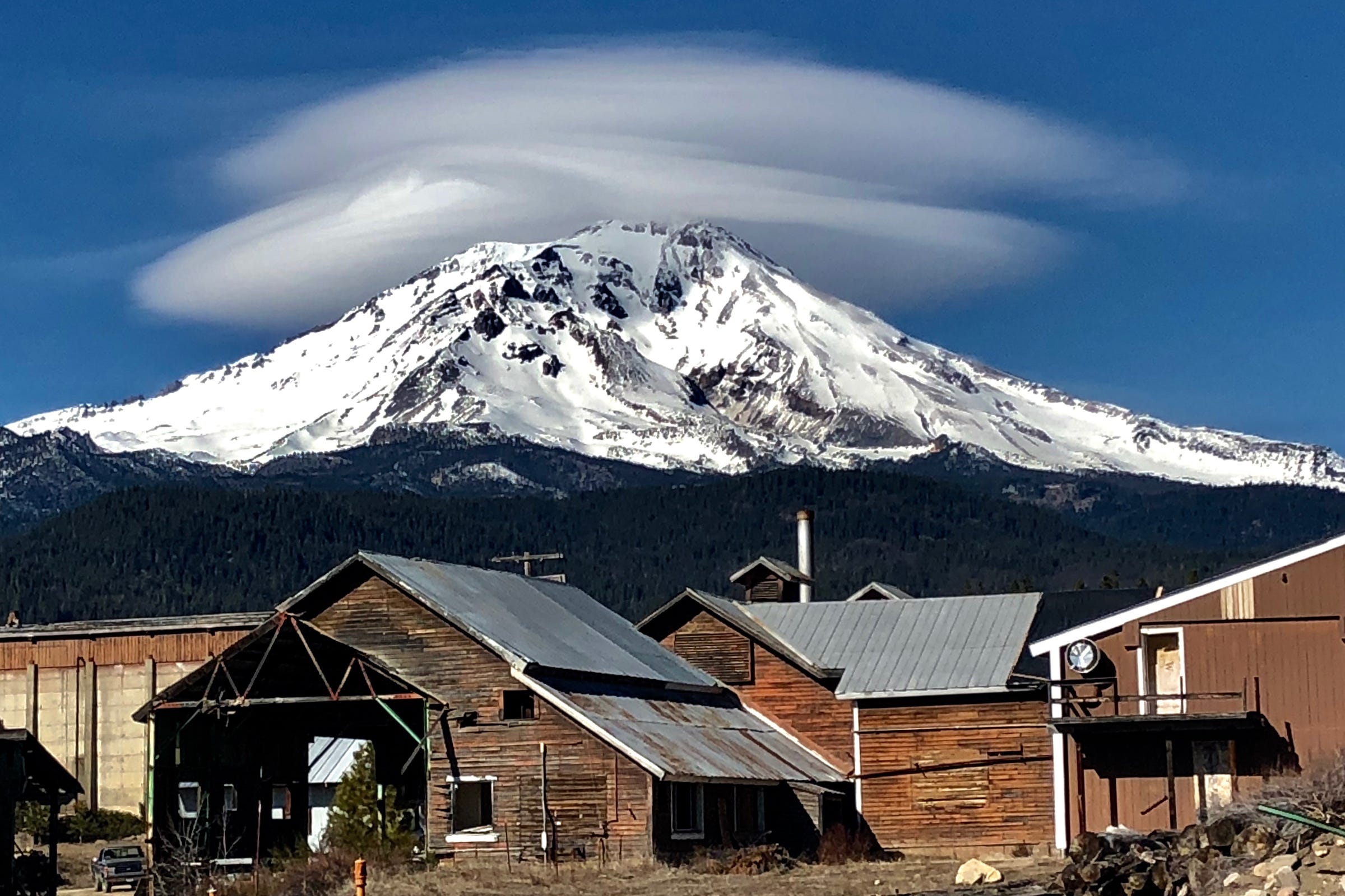 A lenticular cloud as seen from McCloud in February of 2018.